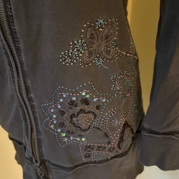 Vertigo Paris Grey embellished sweatshirt Large worn once hoodie - Picture 3 of 12